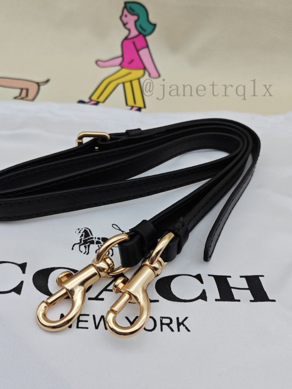 ๐ถ๐ถCoach Teri Shoulder Bag In Signature Canvas black - Picture 4 of 8